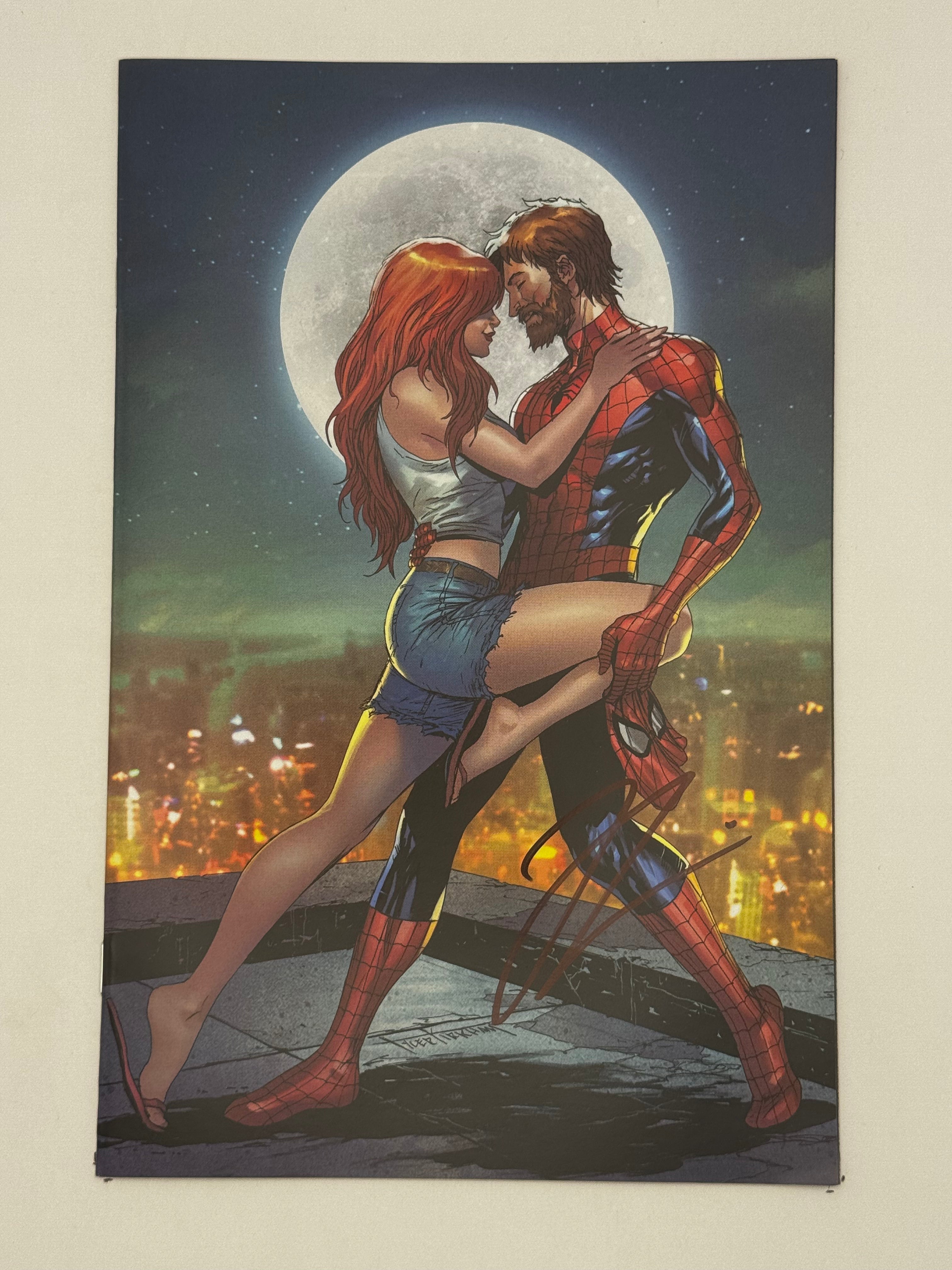 [Signed by Hickman] Ultimate Spider-Man #4 Virgin Unknown Comics Kirkham Exclusive Var [INST] - Collectors World Toys Main image
