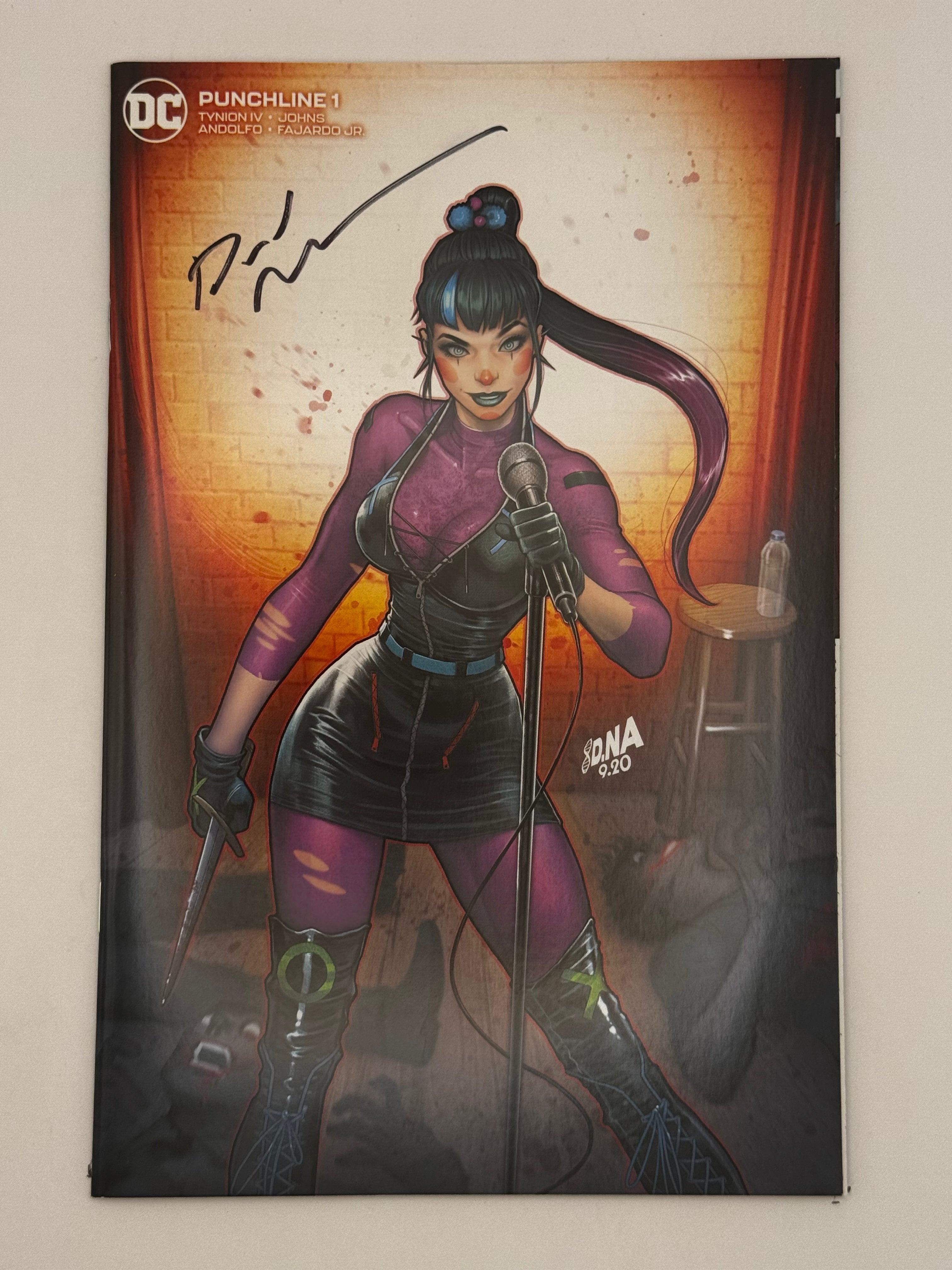 [Signed by David Nakayama] PUNCHLINE SPECIAL #1 (ONE SHOT) UNKNOWN COMICS DAVID NAKAYAMA EXCLUSIVE MINIMAL VAR (11/30/2022) - Collectors World Toys Main image