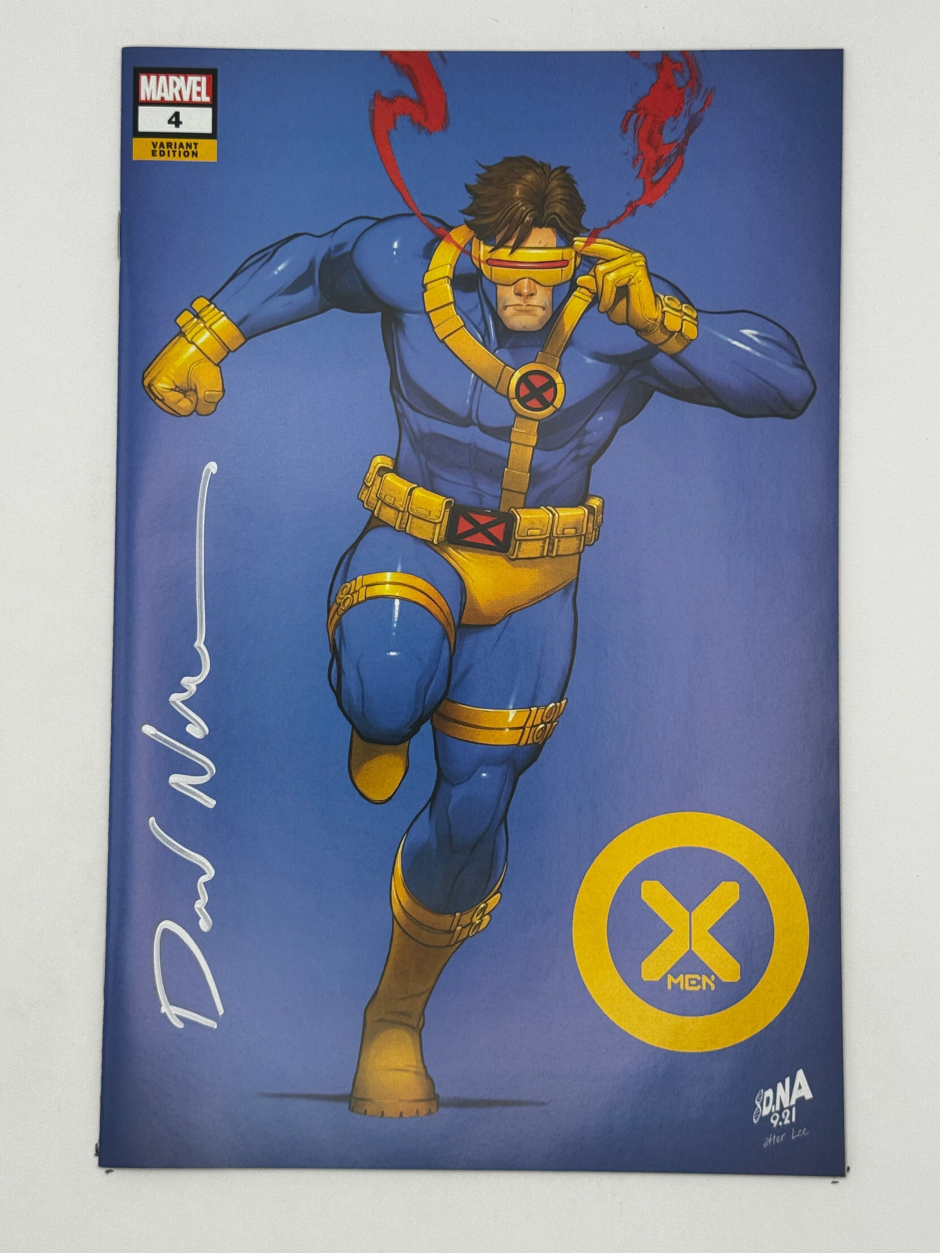 [Signed by David Nakayama] X-MEN #4 UNKNOWN COMICS DAVID NAKAYAMA EXCLUSIVE VAR - Collectors World Toys Main image