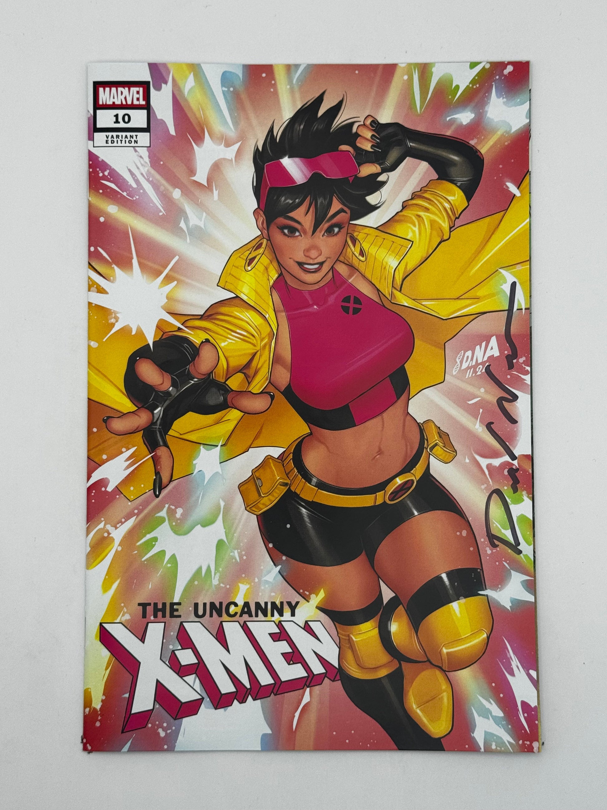 [Signed by David Nakayama] Uncanny X-Men #10 Unknown Comic David Nakayama Exclusive Var [IN STOCK] - Collectors World Toys