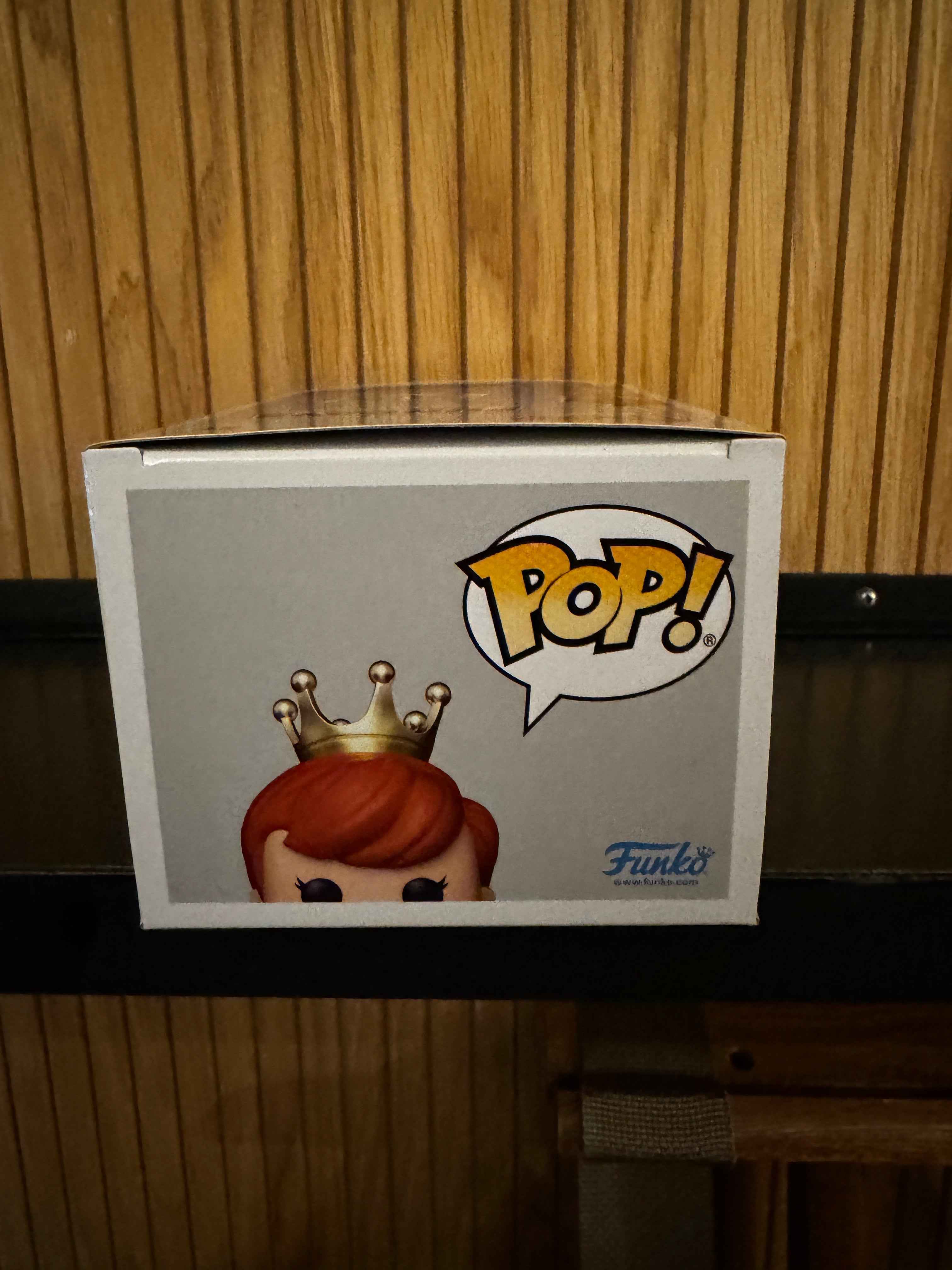Funko Fundays Experience 2025: Pop! Originals DC Franny Funko as Wonder Woman (Diamond Glitter) LE2100