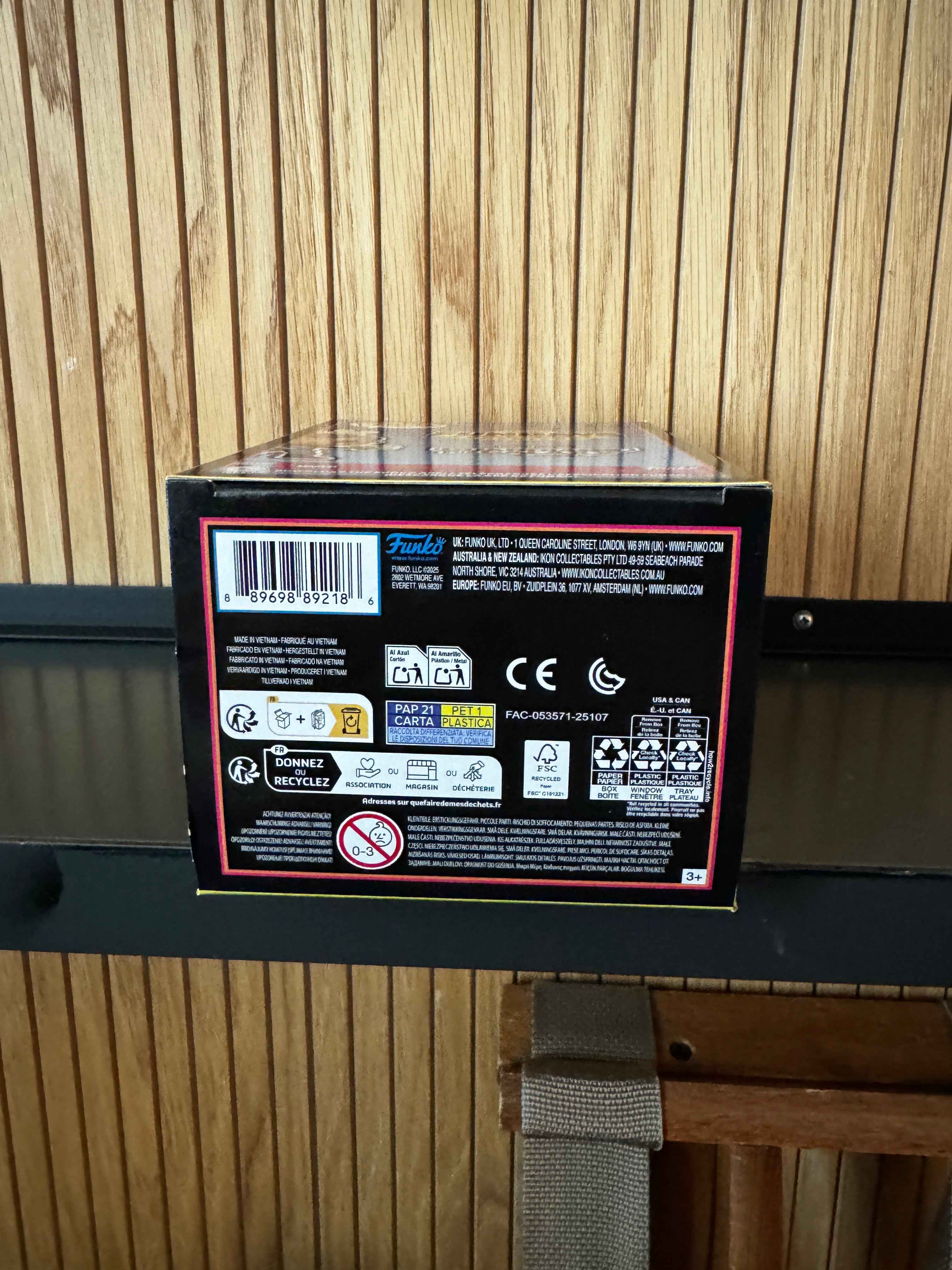 Funko Fundays Experience 2025: Pop! Originals MARVEL GotG Freddy Funko as Star-Lord (Blacklight) LE250