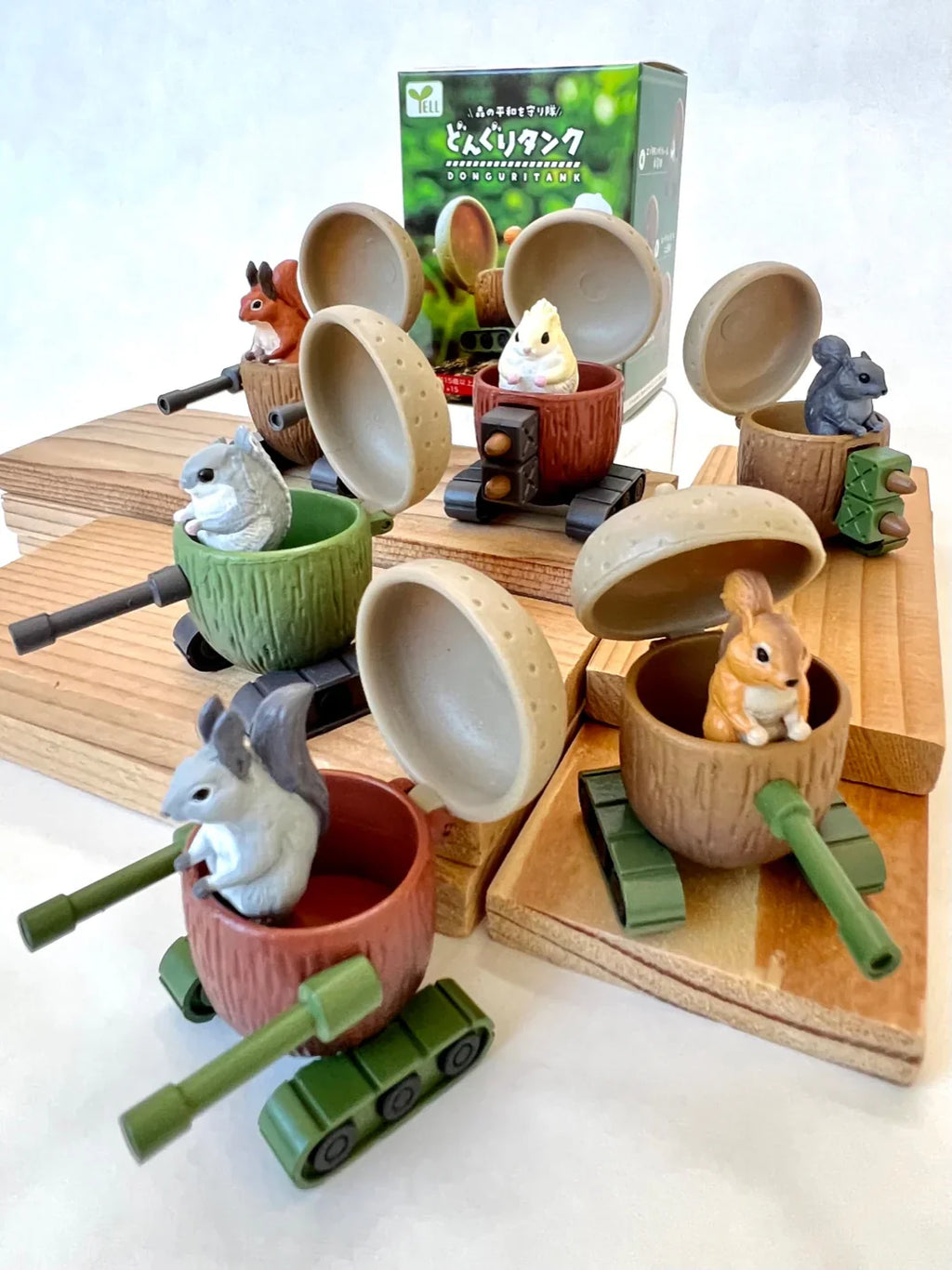 Acorn Tank Donguri Tank Blind Box (1 Blind Box) - Collectors World Toys