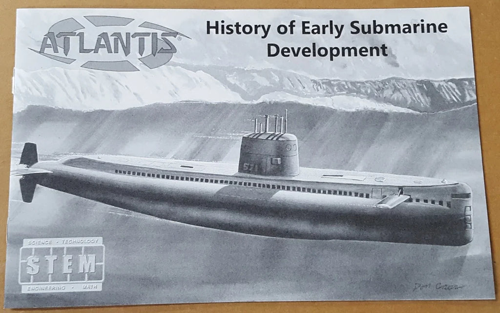1:300 USS Nautilus Nuclear-Powered Submarine (SSN-571) (STEM Science, Technology, Engineering and Mathematics) Plastic Model Kit