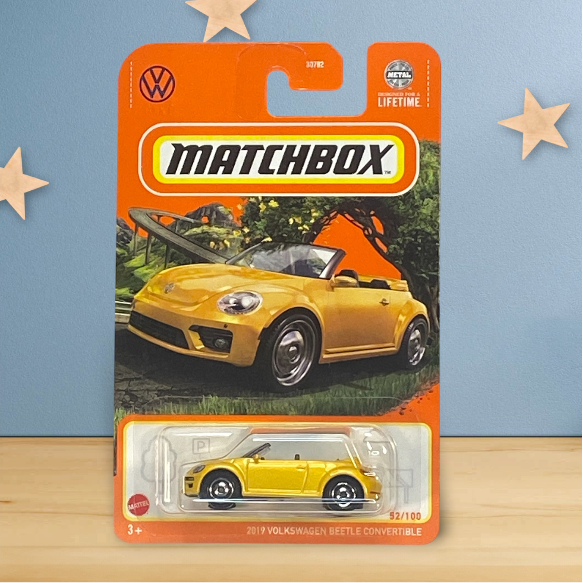 Matchbox 2019 Volkswagen Beetle Convertible - Matchbox Series 52/100