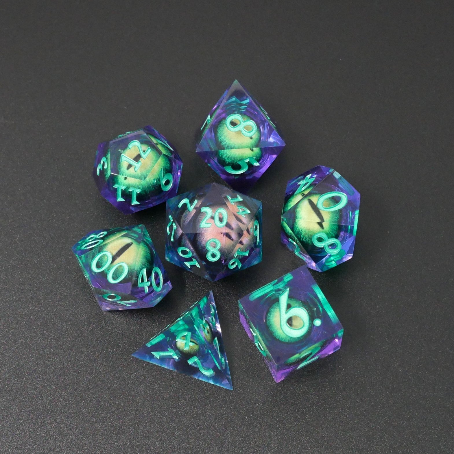 Remorhaz's Eye |  7 Piece Moving Eye DnD Dice Set | Acrylic RPG Gaming Dice - Collectors World Toys