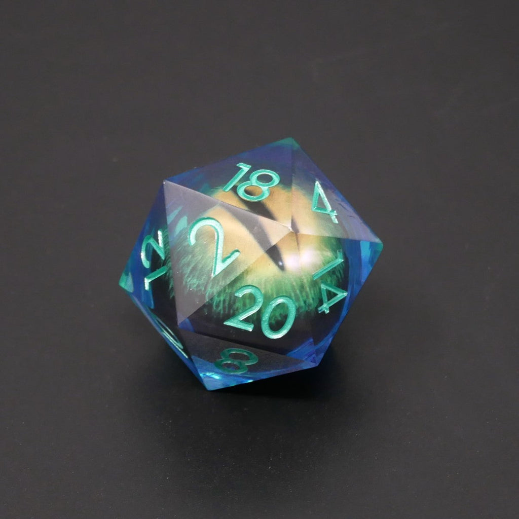 Remorhaz's Eye | Giant D20 Moving Eye DnD Dice | Acrylic RPG Gaming Dice - Collectors World Toys