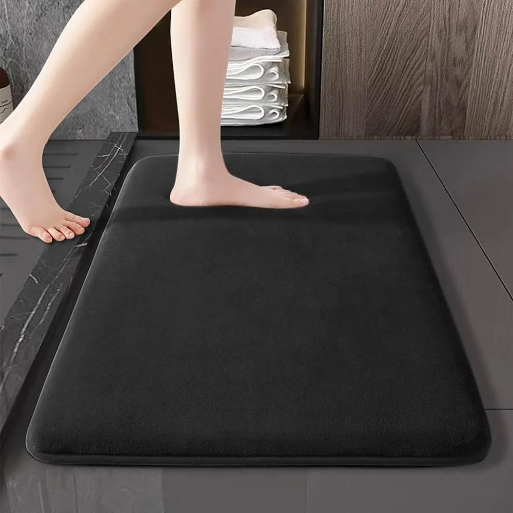 Super Absorbent Coral Velvet Bathroom Mat – Non-Slip Door & Floor Mat