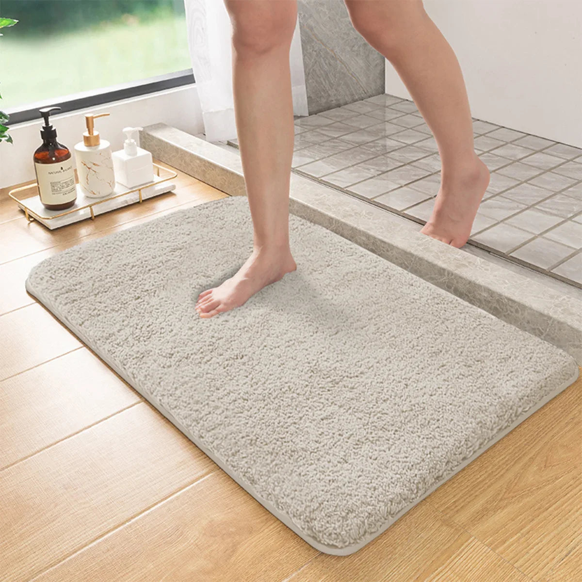 Long Hair Absorbent Bathroom Mat – Furry Non-Slip Shower, Toilet & Entrance Foot Wiping Rug