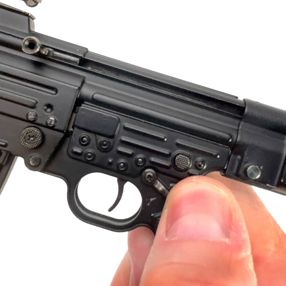 Miniature WW2 STG44 model Black