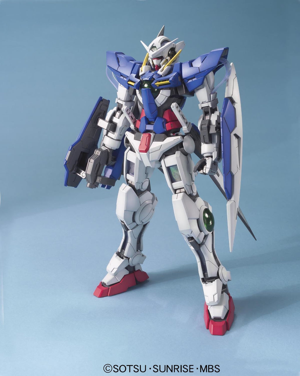 Gundam Exia 00 Gundam MG Model Kit - Collectors World Toys