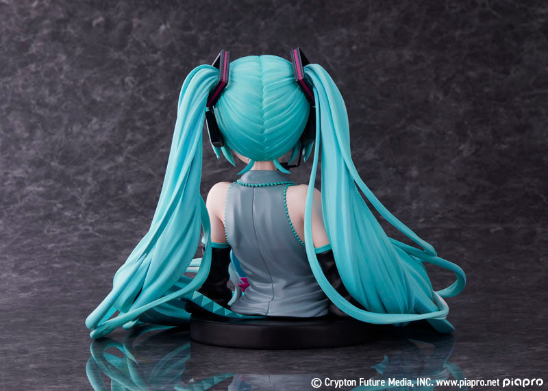 Hatsune Miku 16th Anniversary Bust Figure - Collectors World Toys