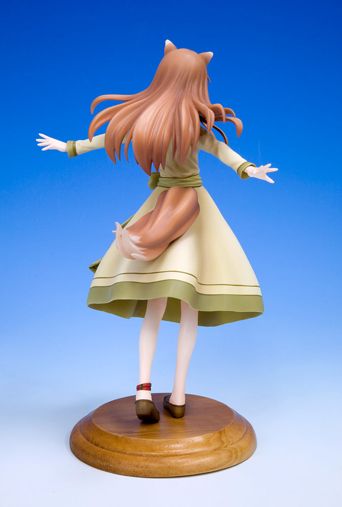 Spice And Wolf Merchant Wise Wolf Holo Statue - Collectors World Toys