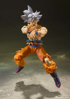 Dragon Ball Z SON GOKU ULTRA INSTINCT S.H.FIGUARTS Action Figure - Collectors World Toys