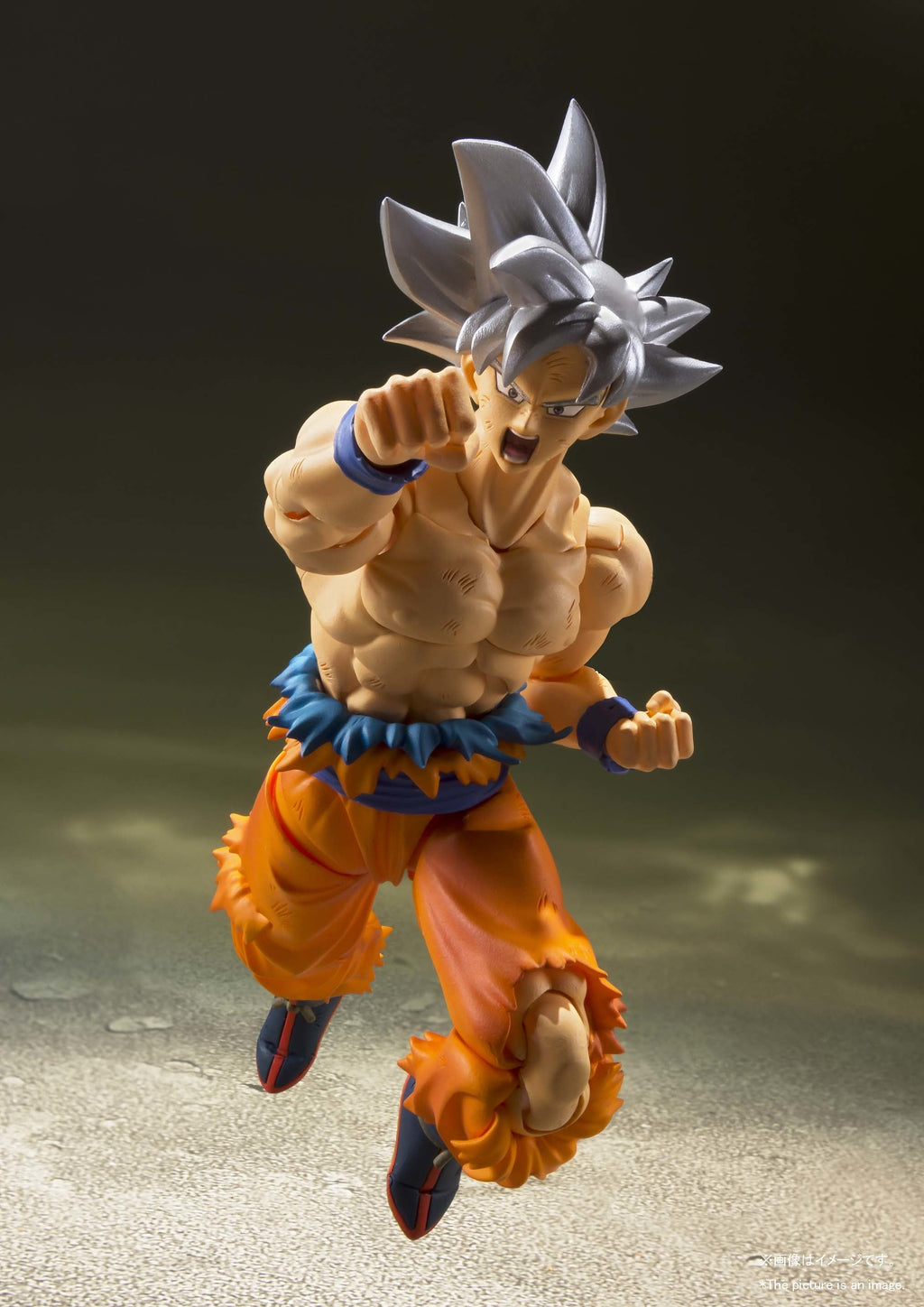 Dragon Ball Z SON GOKU ULTRA INSTINCT S.H.FIGUARTS Action Figure - Collectors World Toys