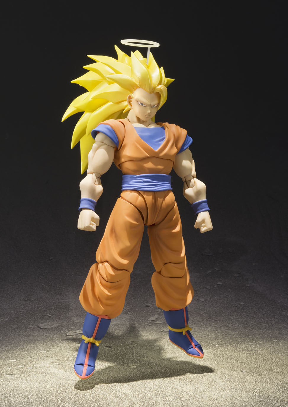 Dragon Ball Z SUPER SAIYAN 3 GOKU S.H.FIGUARTS Action Figure - Collectors World Toys