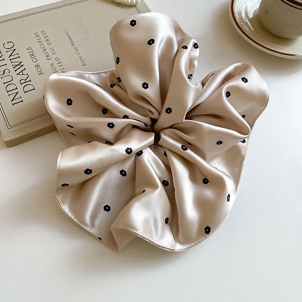 1/3PCS Polka Dot Satin Scrunchies – Large Ruffled Hair Bands for Women, Black & White Elegant Hair Ties