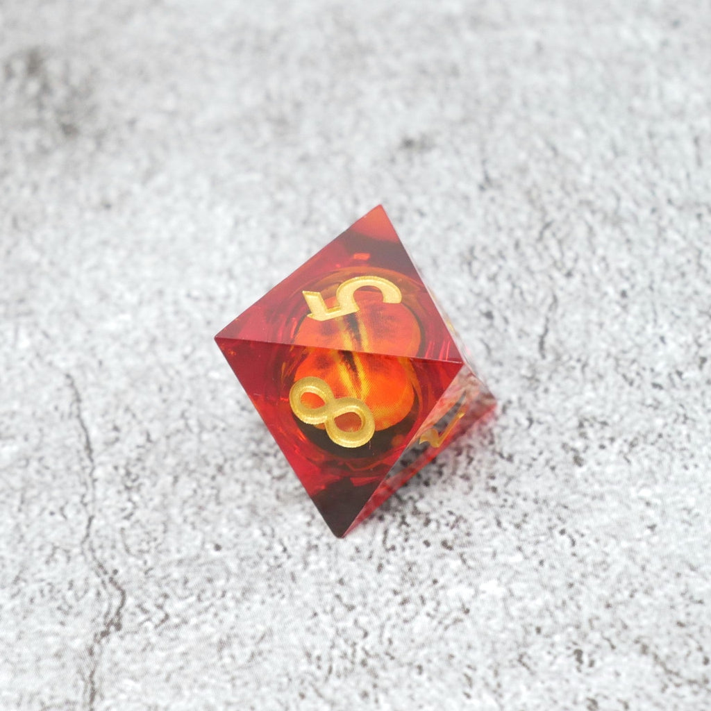 Sauron's Eye |  7 Piece Moving Eye DnD Dice Set | Acrylic RPG Gaming Dice - Collectors World Toys