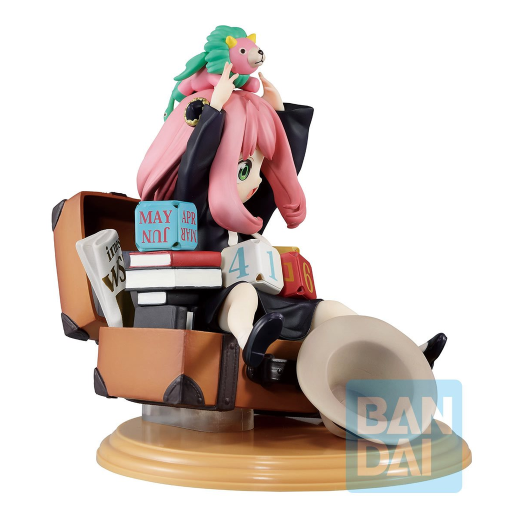 Spy x Family Anya Forger with Block Calendar Mission Start Version 1.5 Ichibansho Statue - Collectors World Toys