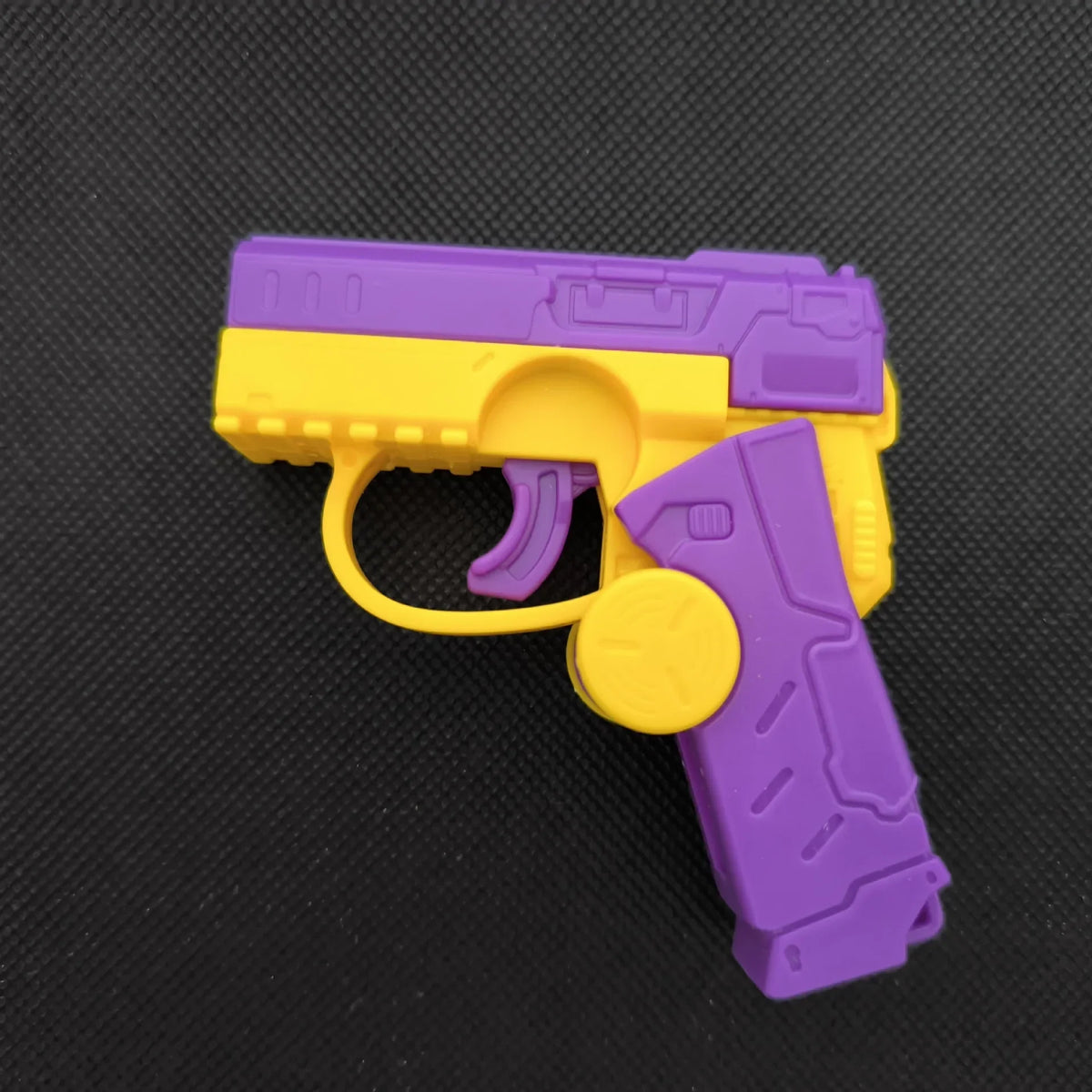 New Arrival Fidget Spinner Gun Transforming Automatic Rebound Mini Gun Toy Office Fidget Toys Creative Adult Stress Relief Toys