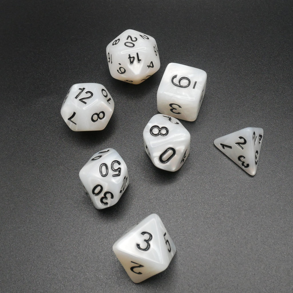 Snowy Owl - 7 Piece DnD Dice Set | Acrylic RPG Gaming Dice - Collectors World Toys