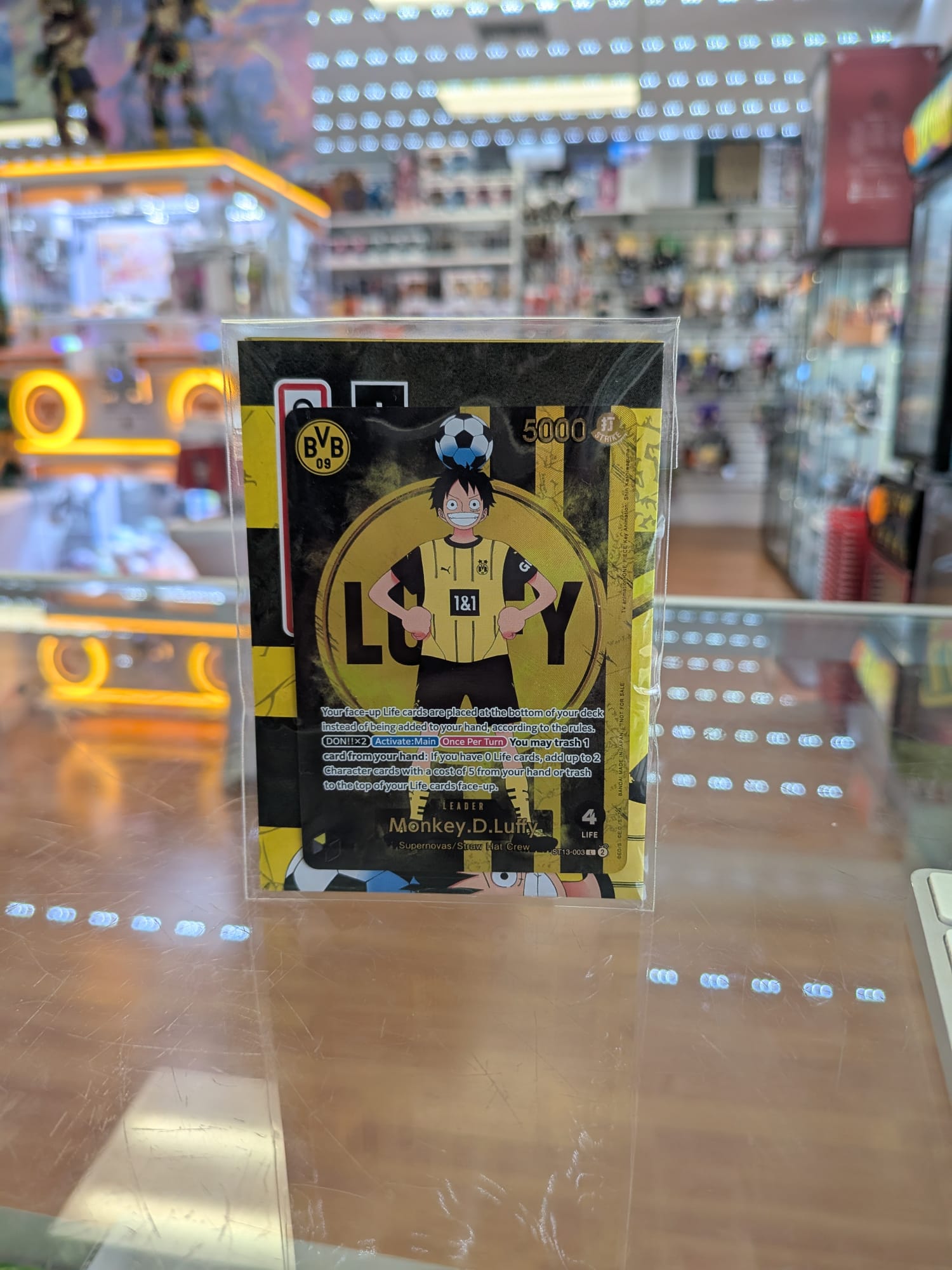 Monkey.D.Luffy (BVB x One Piece Campaign) - One Piece TCG Promotion Cards (OP-PR) + Official Poster signed by 3 Players Secondary image