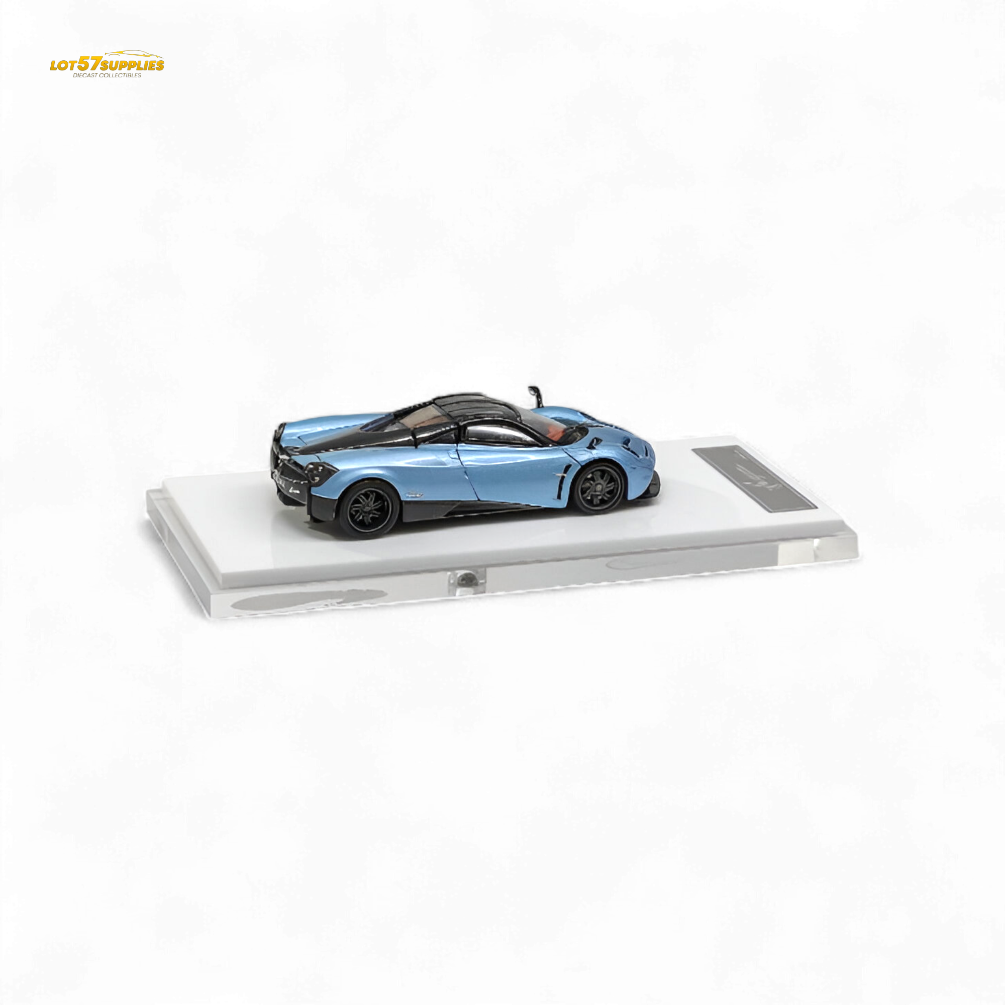 HKM PREMIUM Huayra Coupe 2014 - Ice Blue 1:64