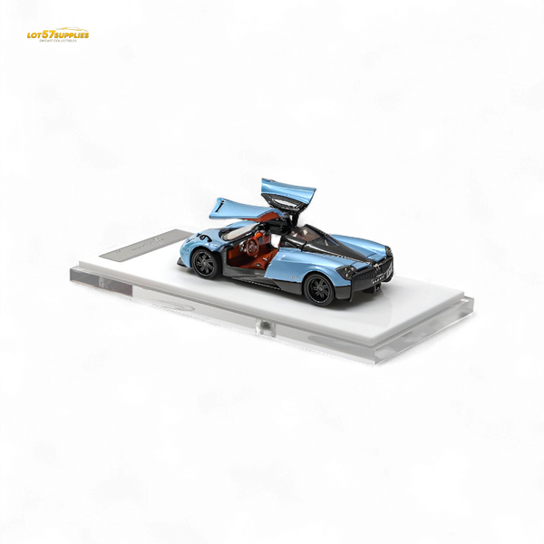 HKM PREMIUM Huayra Coupe 2014 - Ice Blue 1:64