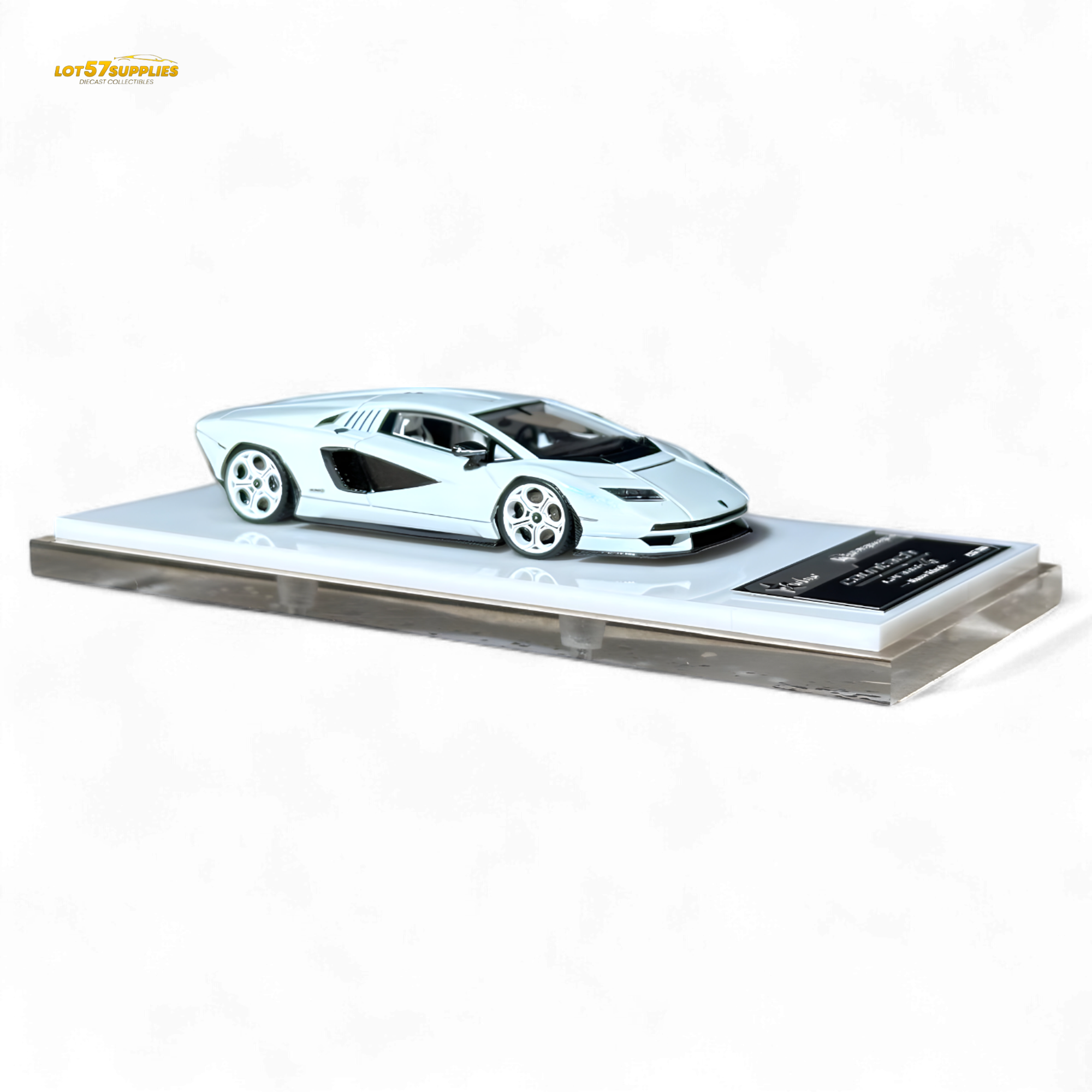 Fuelme Model NEO COUNTACH LPI 800-4 BIANCO SIDERALE 1:64 Resin