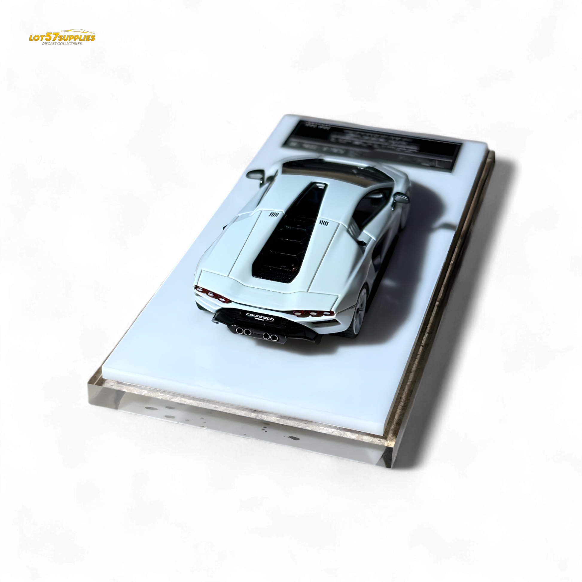 Fuelme Model NEO COUNTACH LPI 800-4 BIANCO SIDERALE 1:64 Resin