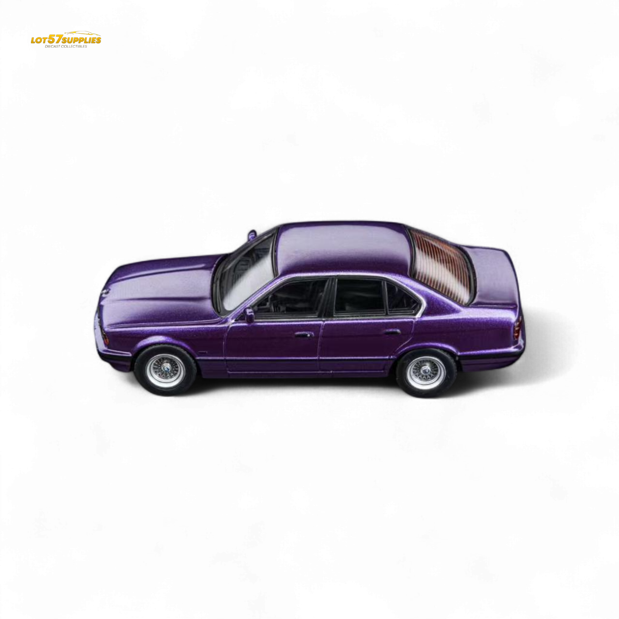 (Pre-Order) DCM BMW E34 5-Series Sedan - Daytona Roland Purple 1:64