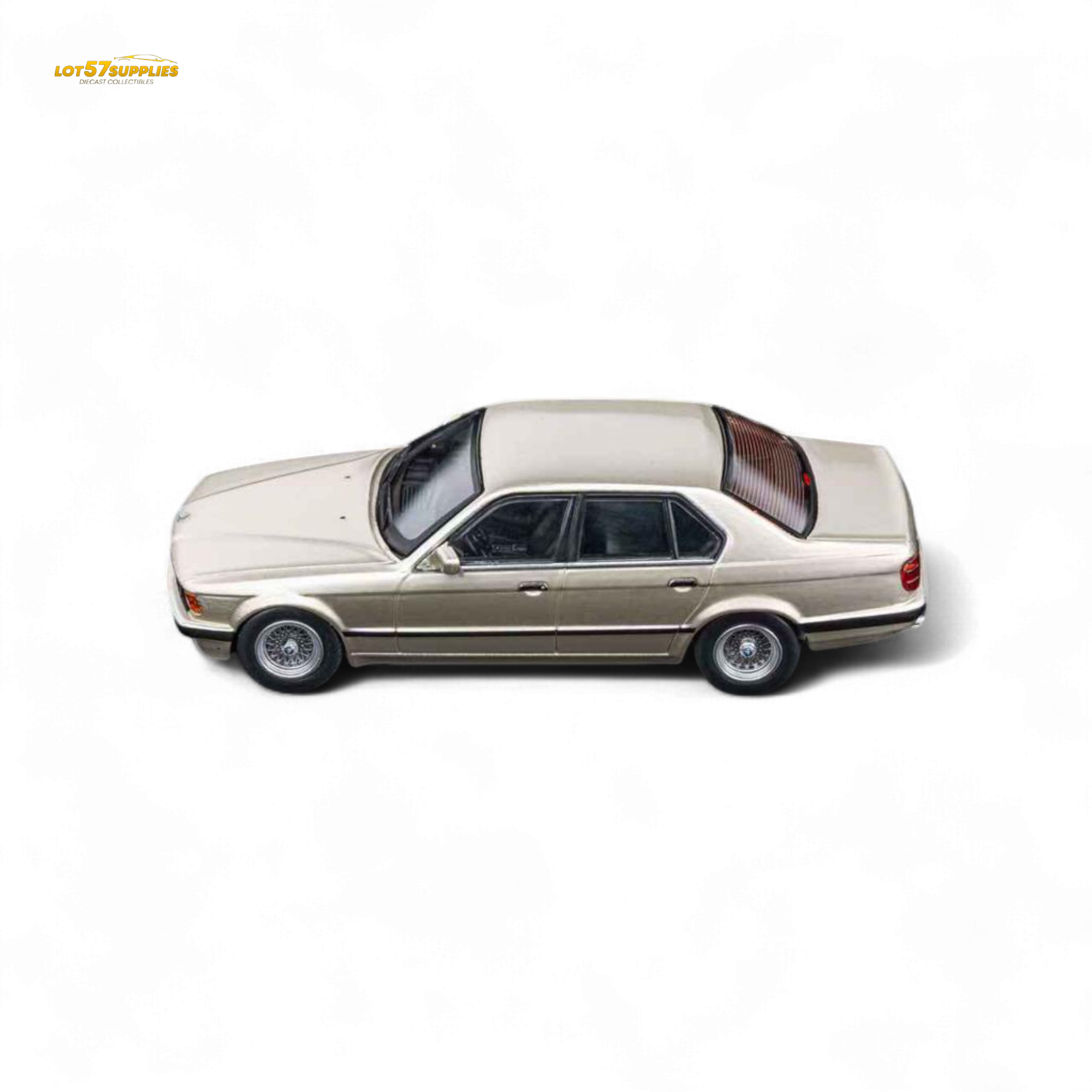 (Pre-Order) DCM BMW E32 7-Series Sedan - Cashmere Beagle Gold 1:64