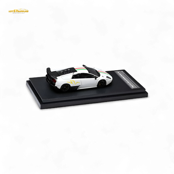 High Rev Model Lamborghini Murcielago LP670-4 SV - White Italian Stripes 1:64