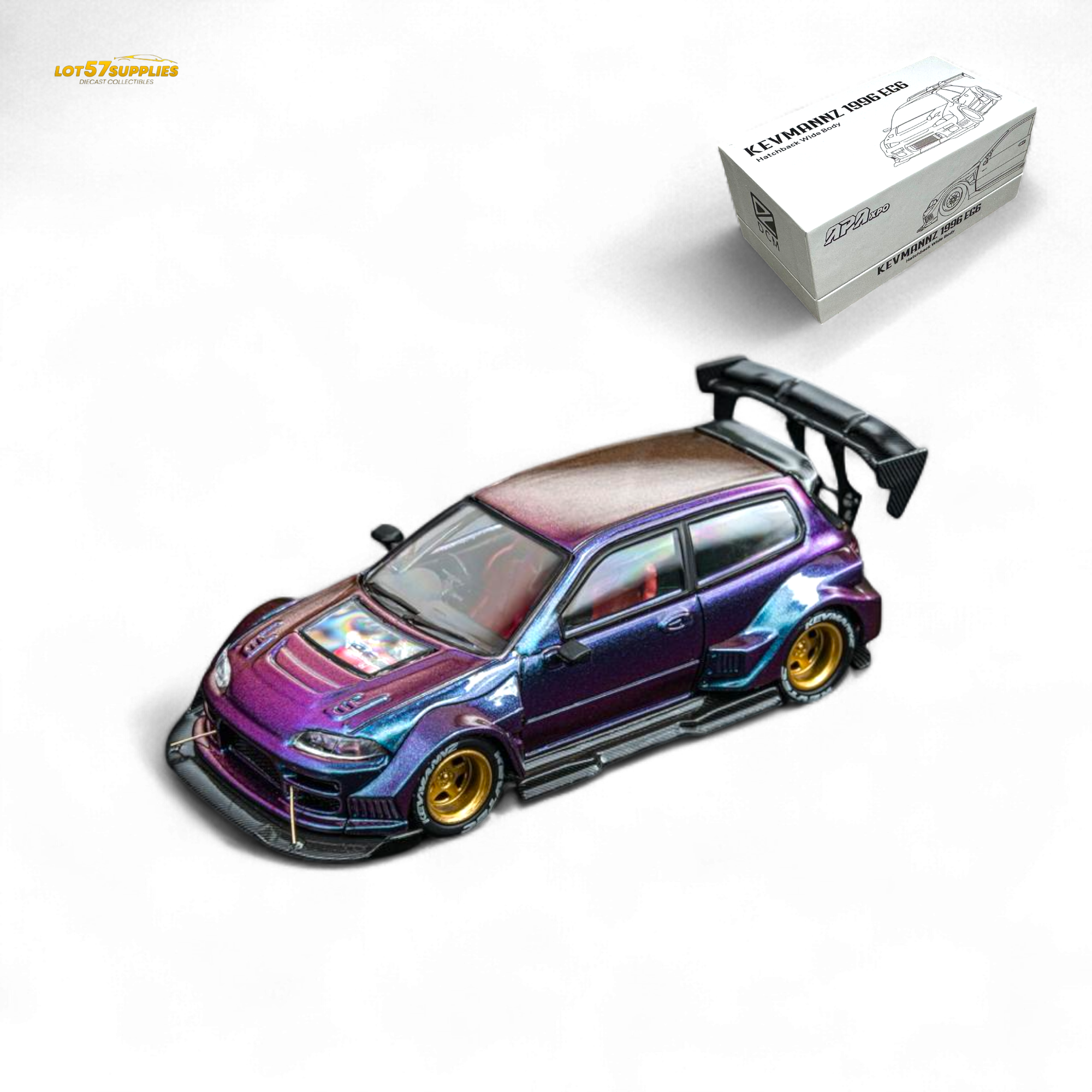 DCM Kevmannz 1996 EG6 Hatchback Gold Wheels - Chameleon - Long Spoiler 1:64 Main image