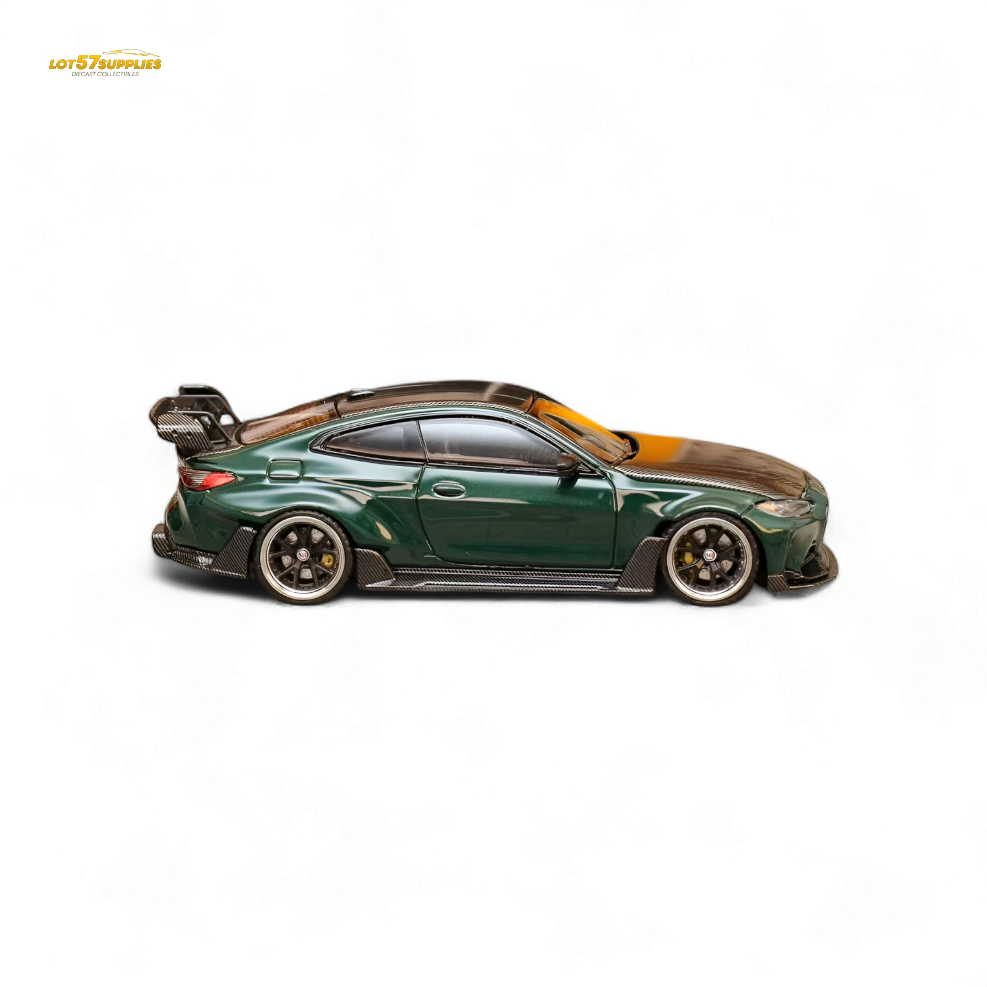 Street Weapon BMW G82 M4 Wide-Body Modified - Cangling Green Carbon Cover Special Edition 1:64