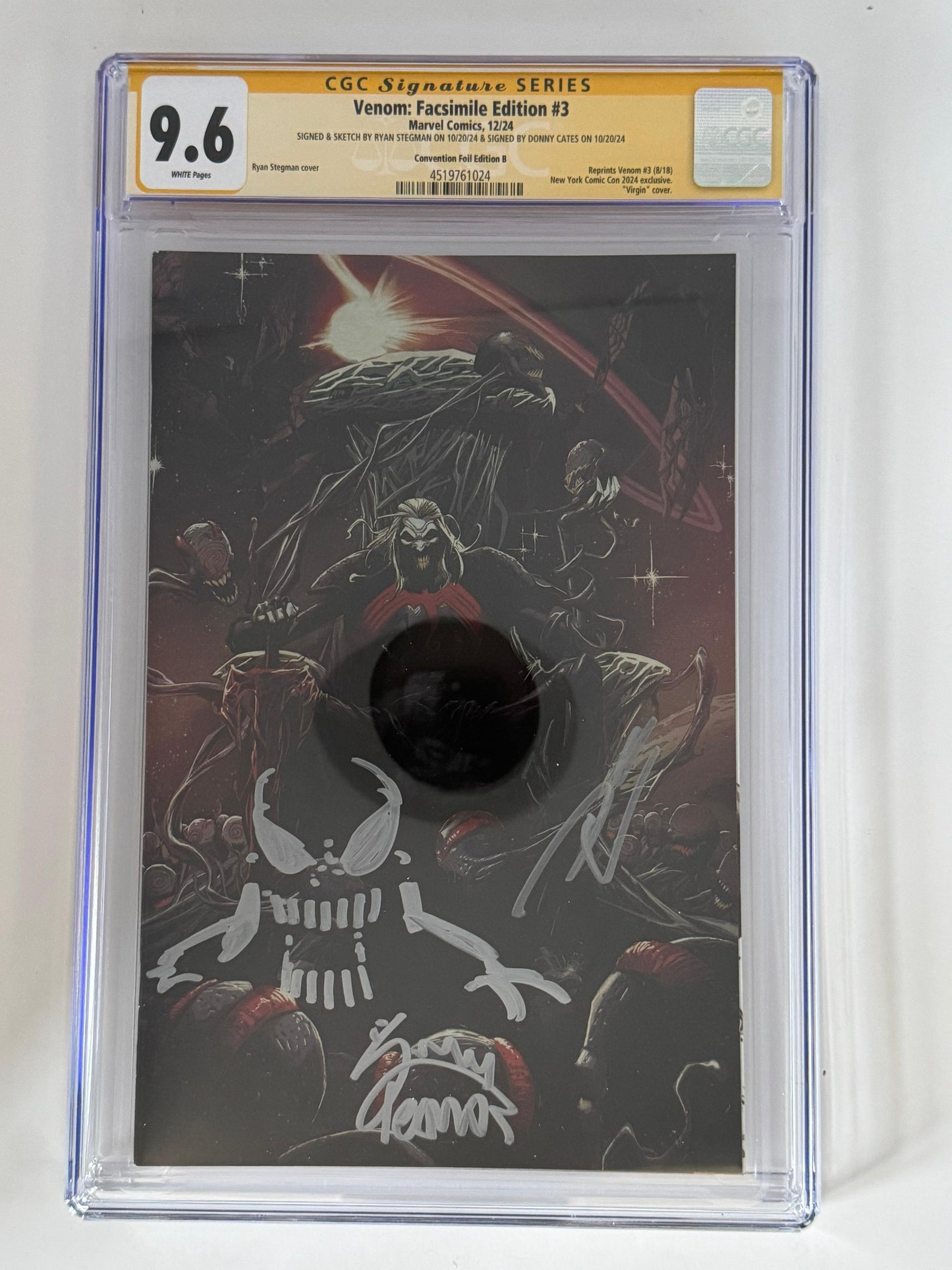 [REMARK | SIGNED DONNY CATES | RYAN STEGMAN][FOIL] VENOM #3 UNKNOWN COMICS EXCLUSIVE FACSIMILE STEGMAN VIRGIN NYCC VAR [CGC 9.6 YELLOW LABEL][IN STOCK]