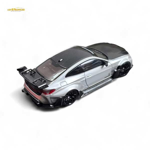 SW BMW G82 M4 Wide-Body Modified - Alexander Silver Carbon Cap 1:64