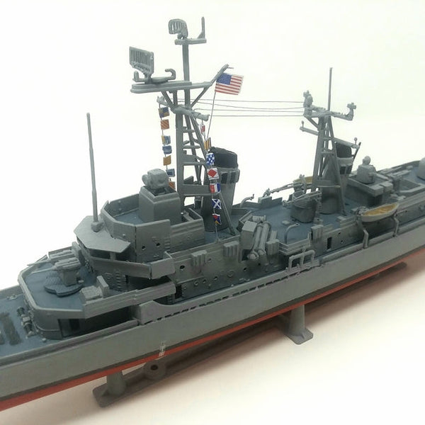 1:320 USS Forrest Sherman (DDG-98) Aegis Guided Missile Destroyer Plastic Model Kit
