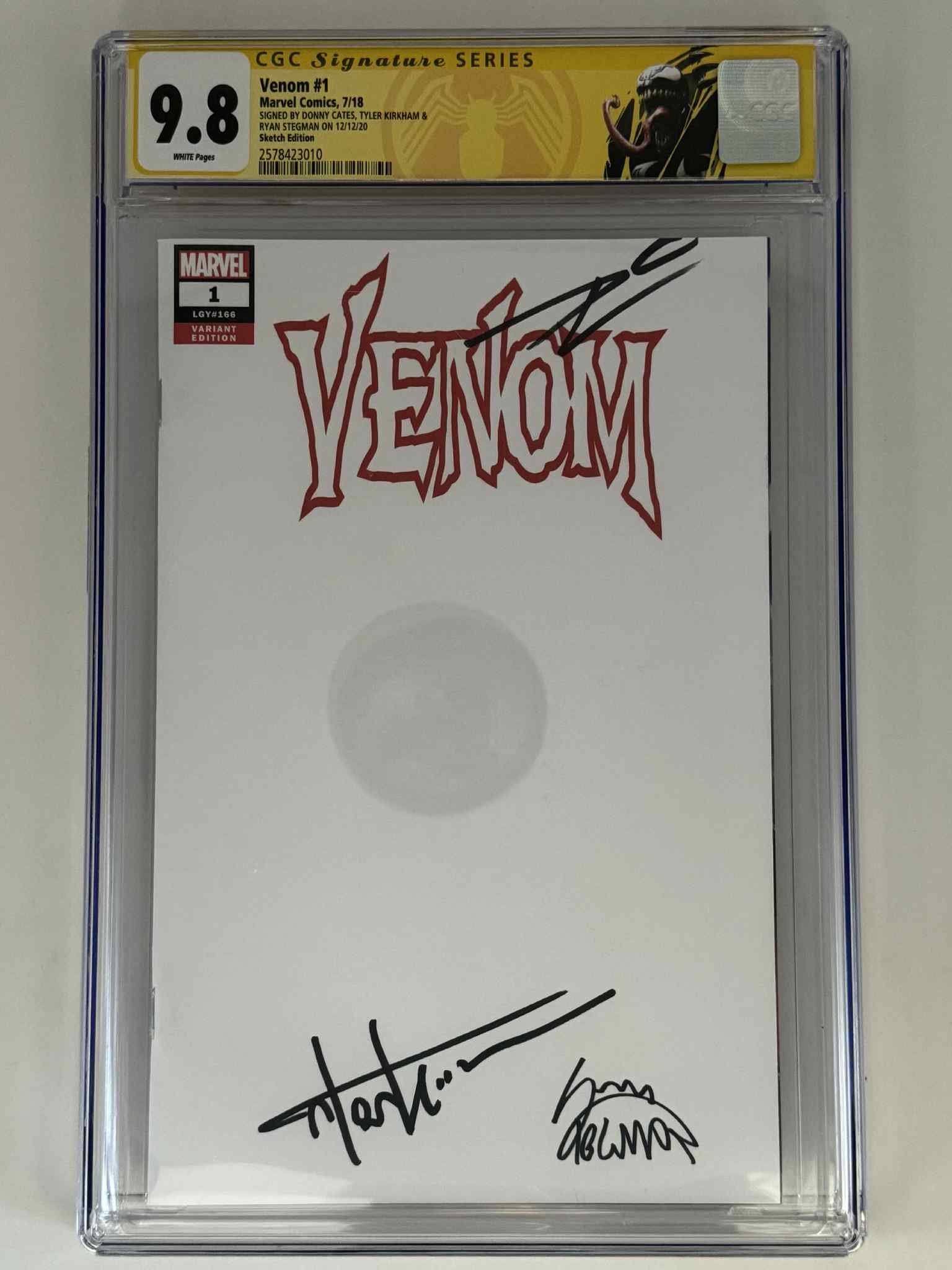 [Triple Signed by Tyler Kirkham | Donny Cates | Ryan Stegman] Venom #1 CGC 9.8 Yellow Label Exclusive Blank Var Main image