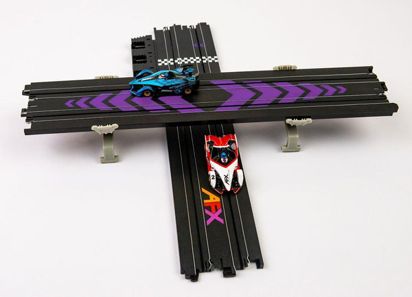 AFX - Infinity Racemasters Raceway HO Slot Car Set