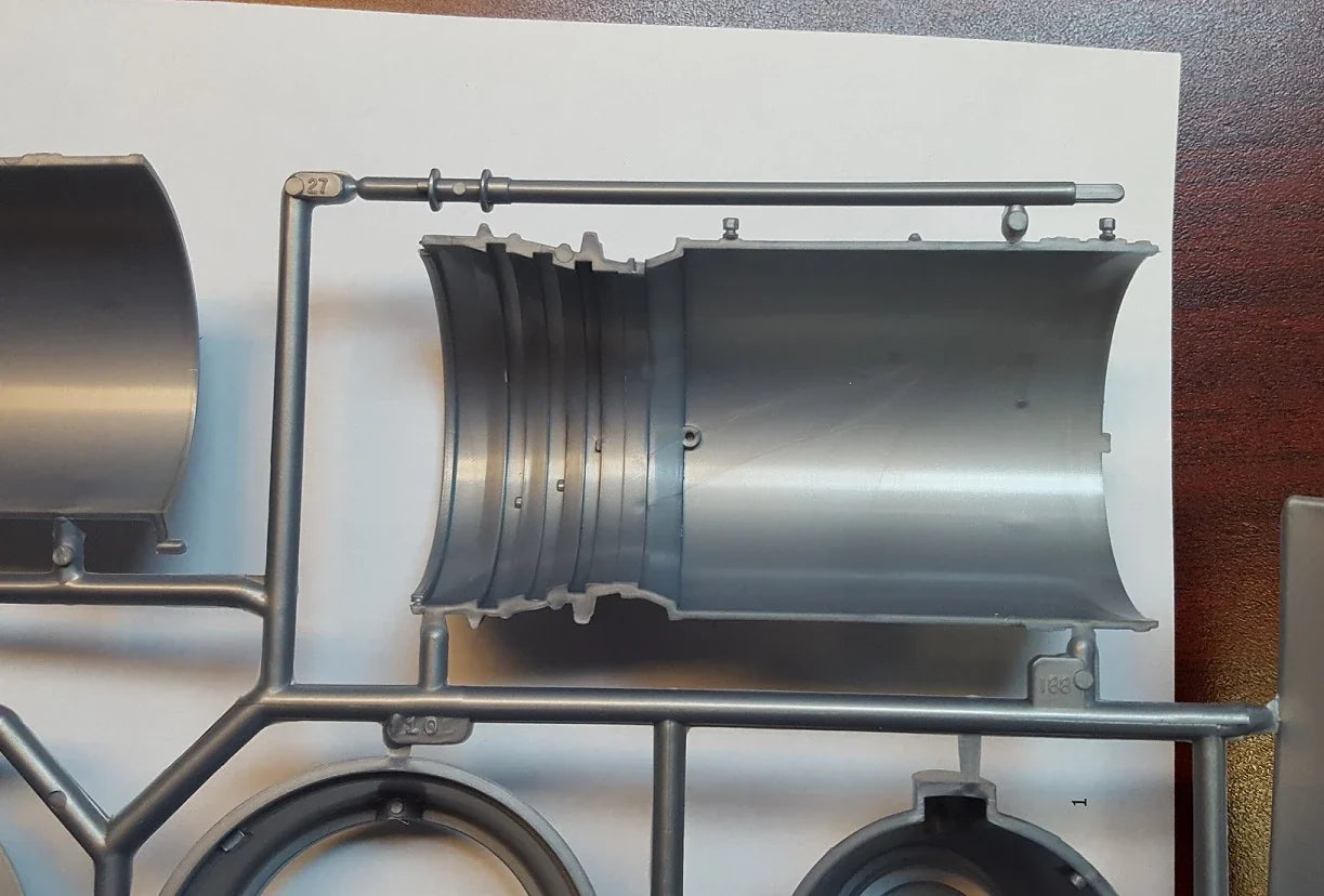 1/10 Allison Model 501-D13 Prop-Jet Engine Plastic Model