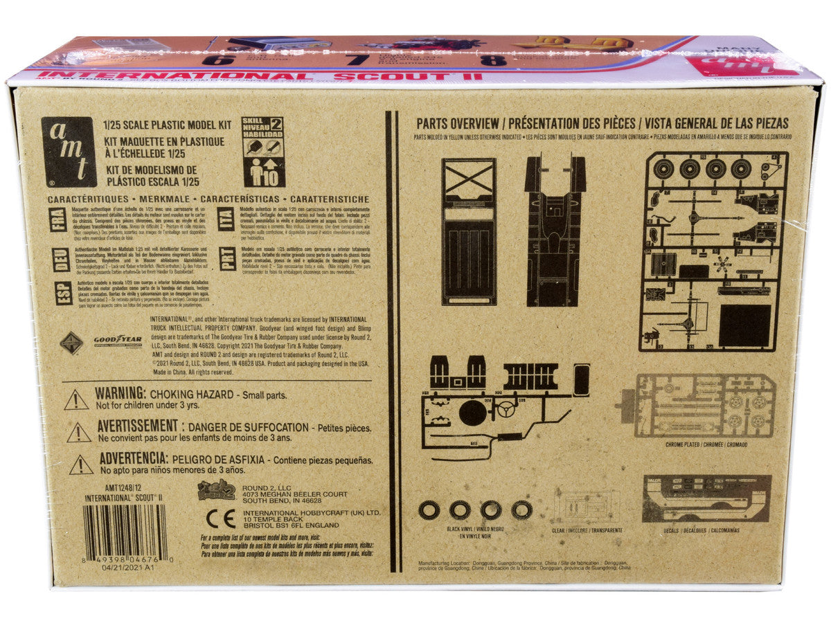 AMT - Skill 2 Model Kit IH International Harvester Scout II 1/25 Scale Model