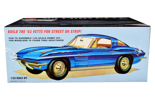 AMT - Skill 2 Model Kit 1963 Chevrolet Corvette Stingray 1/25 Scale Model