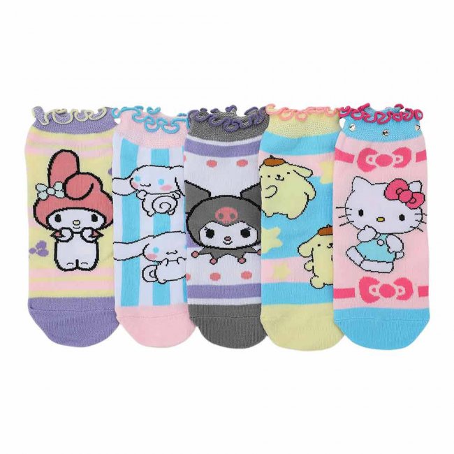 Hello Kitty & Friends 5 Pair Ankle Socks - Collectors World Toys Hover Image