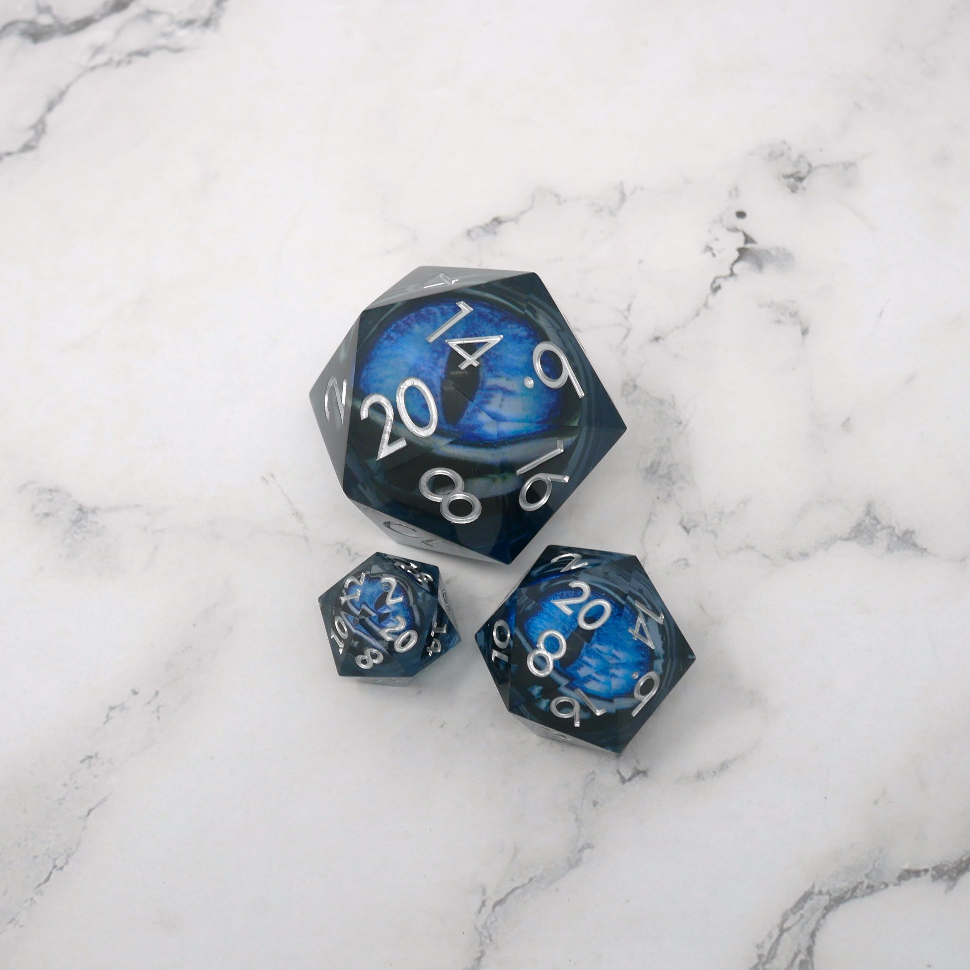 Blue Slaadi's Eye - Giant D20 Moving Eye DnD Dice | Acrylic RPG Gaming Dice Main image
