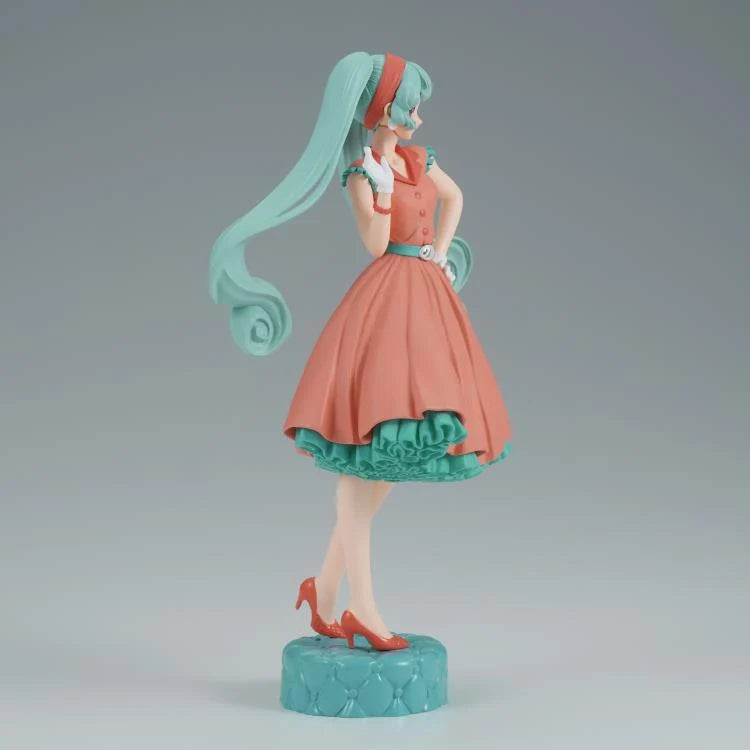Vocaloid World Journey Vol.1 Hatsune Miku Figure - Collectors World Toys