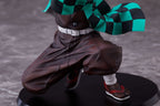 Demon Slayer: Kimetsu no Yaiba Tanjiro Kamado 1/8 Scale Figure ［Standard Version］ - Collectors World Toys