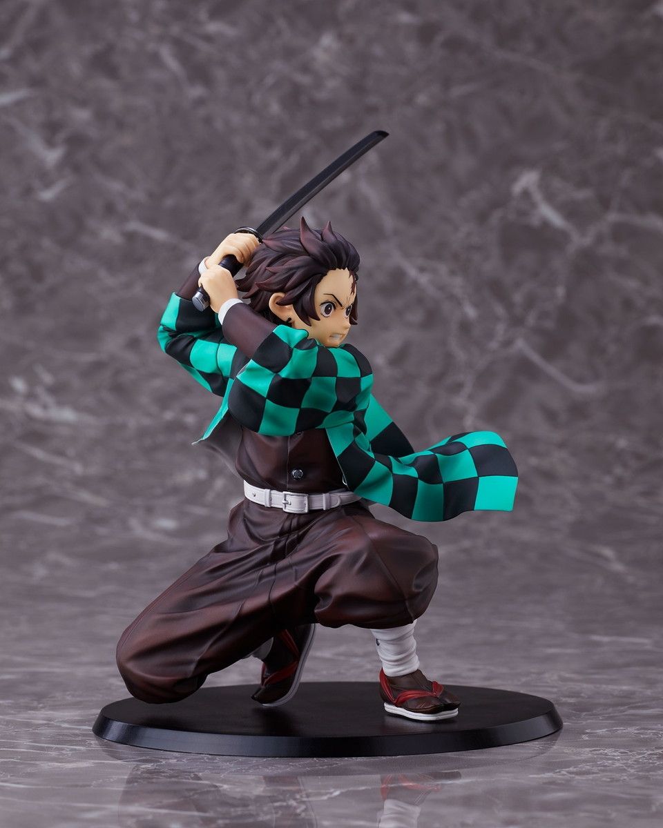 Demon Slayer: Kimetsu no Yaiba Tanjiro Kamado 1/8 Scale Figure ［Standard Version］ - Collectors World Toys