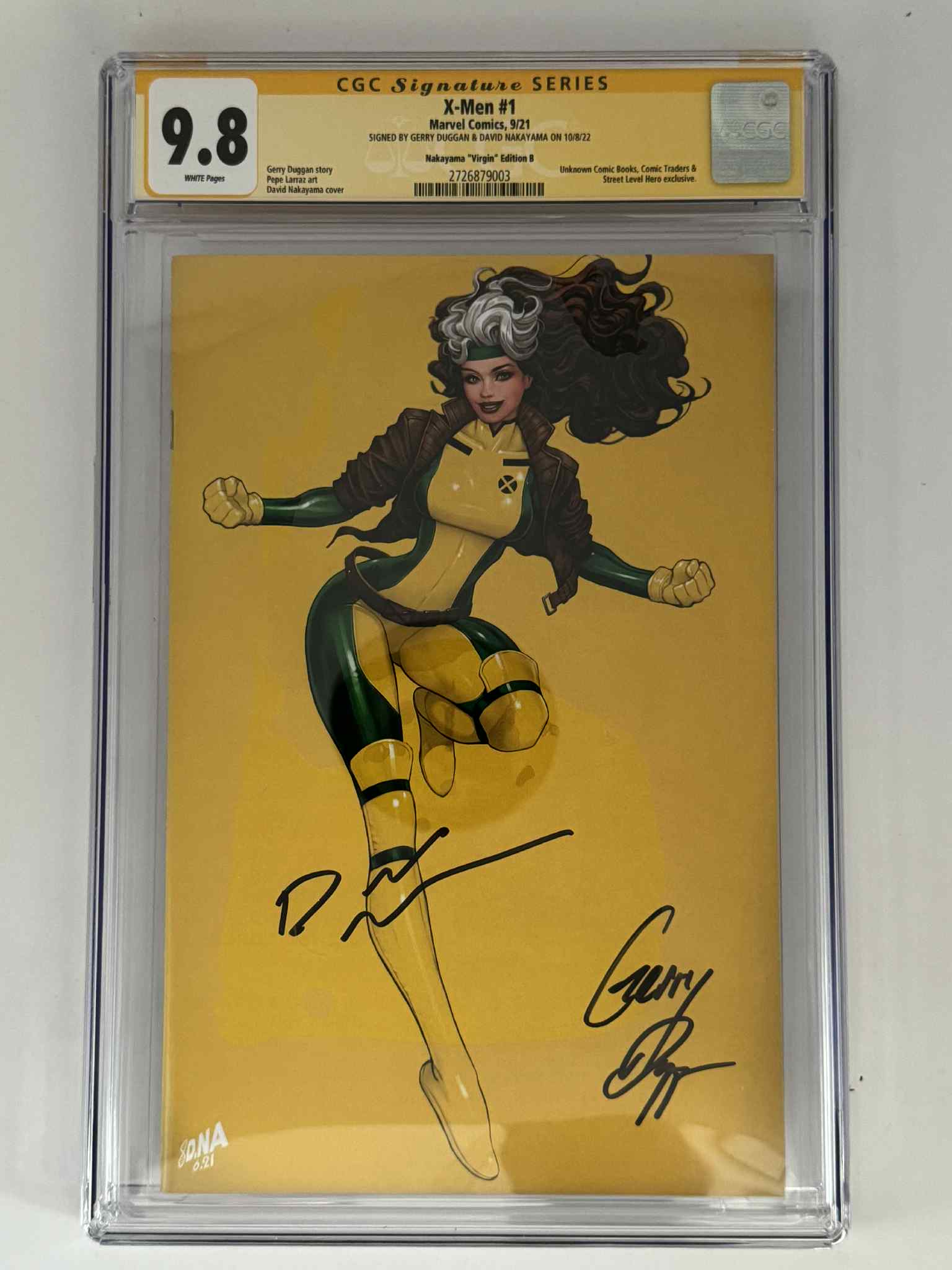 [Double Signed by David Nakayama | Gerry Duggan] X-Men #1 CGC 9.8 Yellow Label Exclusive Yellow Virgin Color Bleed Var Main image