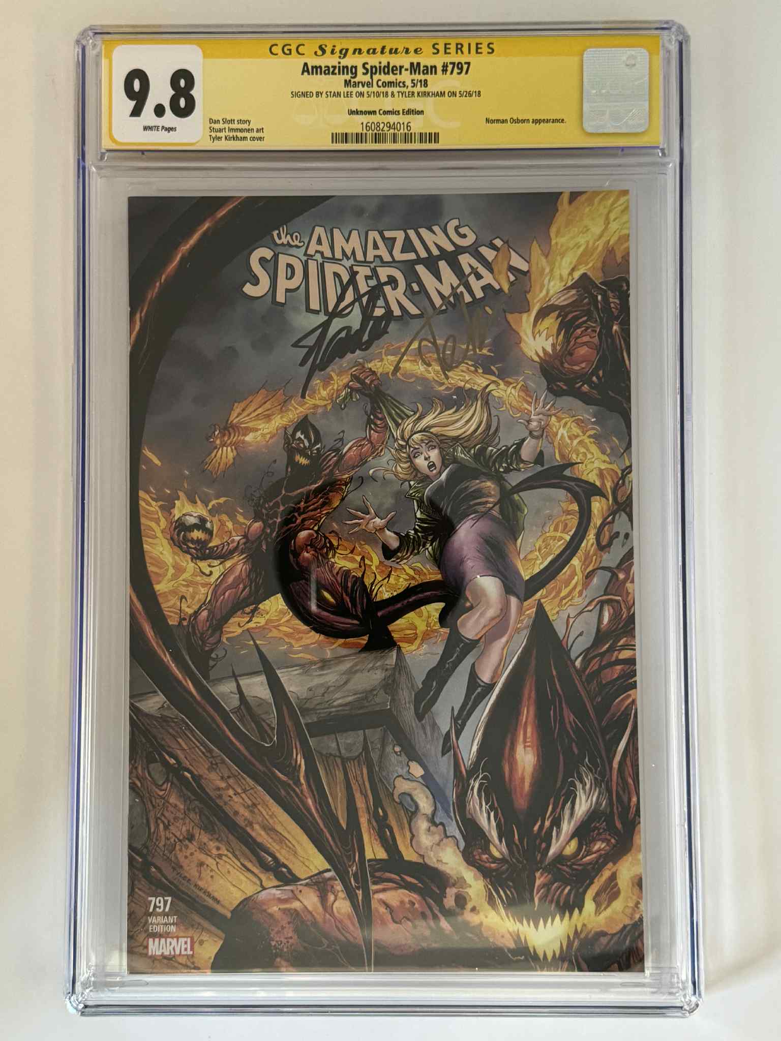 [Double Signed by Tyler Kirkham | Stan Lee] Amazing Spider-Man #797 CGC 9.8 Yellow Label Exclusive Var Main image